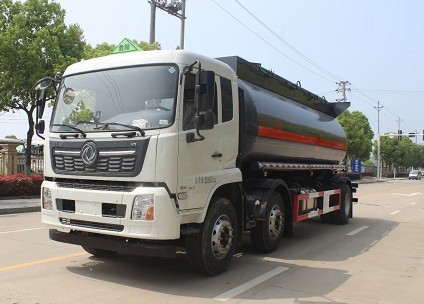 國六東風(fēng)天錦小三軸甲醇乙醇罐式運(yùn)輸車圖片 國六東風(fēng)天錦小三軸甲醇乙醇罐式運(yùn)輸車圖片